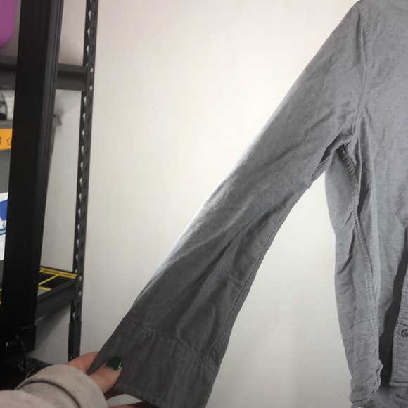 Abercrombie & Fitch Muscle fit gray button down shirt size medium - Picture 5 of 11
